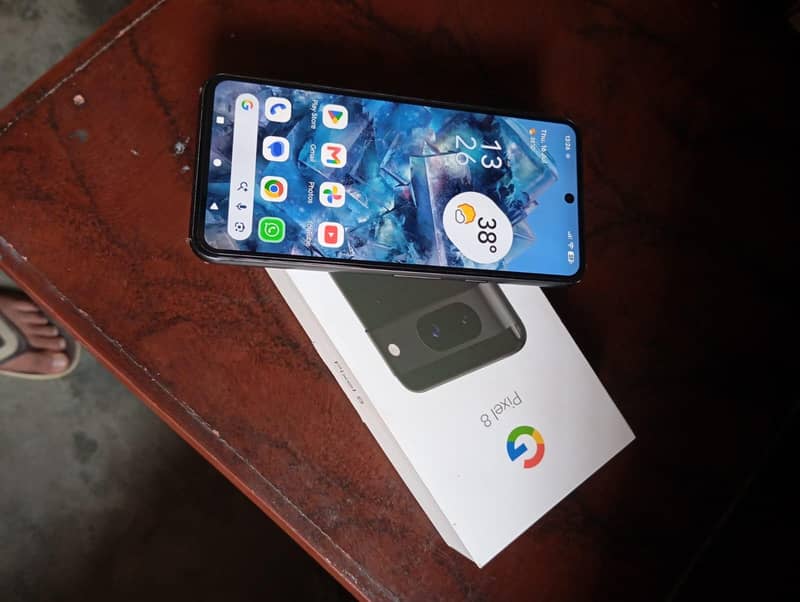 Google Pixel 8 3