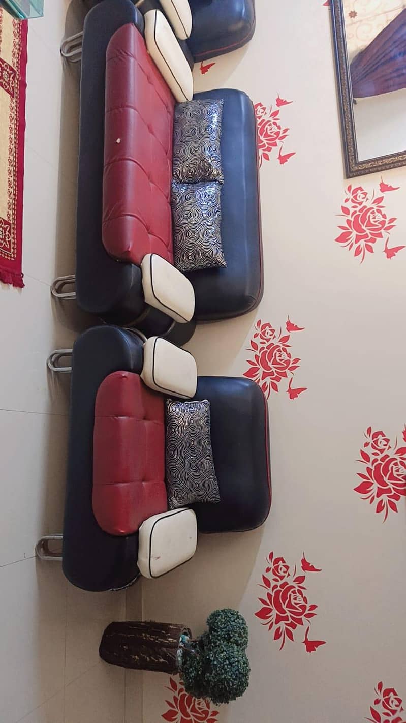 7 seater with table 1