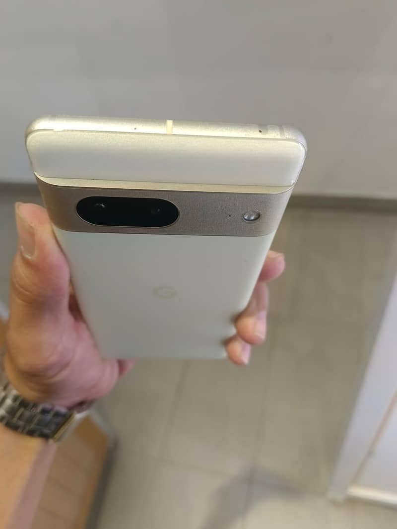 Google Pixel 7 3