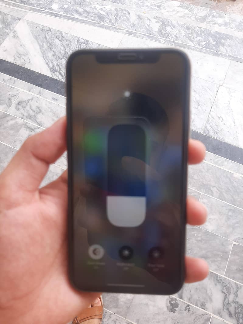 Apple iPhone XS 0