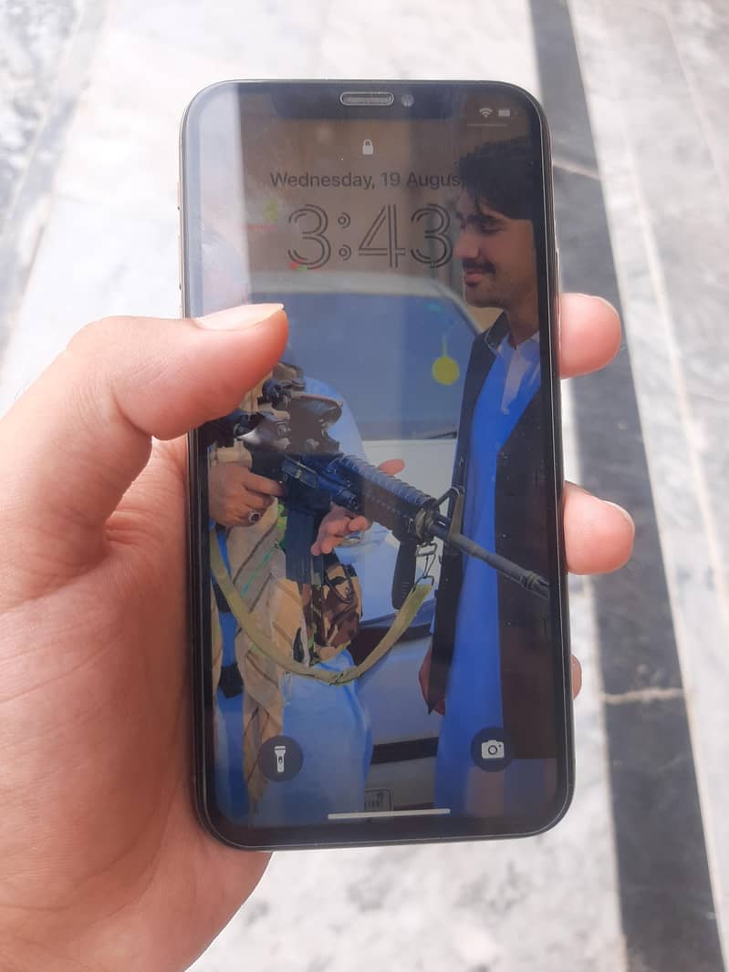Apple iPhone XS 2