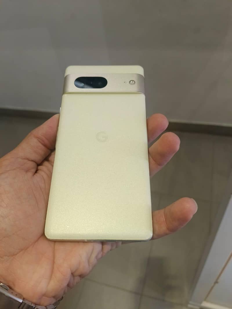 Google Pixel 7 2