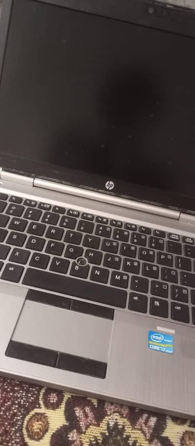 laptop HP with charger battery nh ha