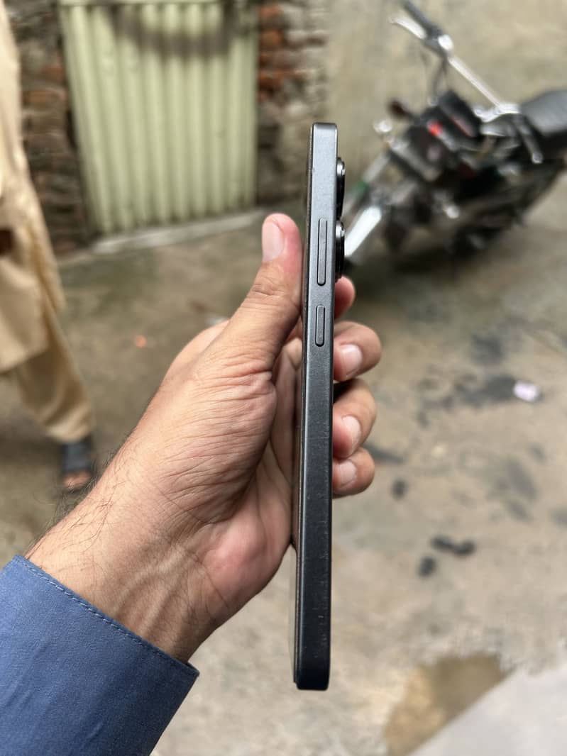 Xiaomi Redmi Note 13 1