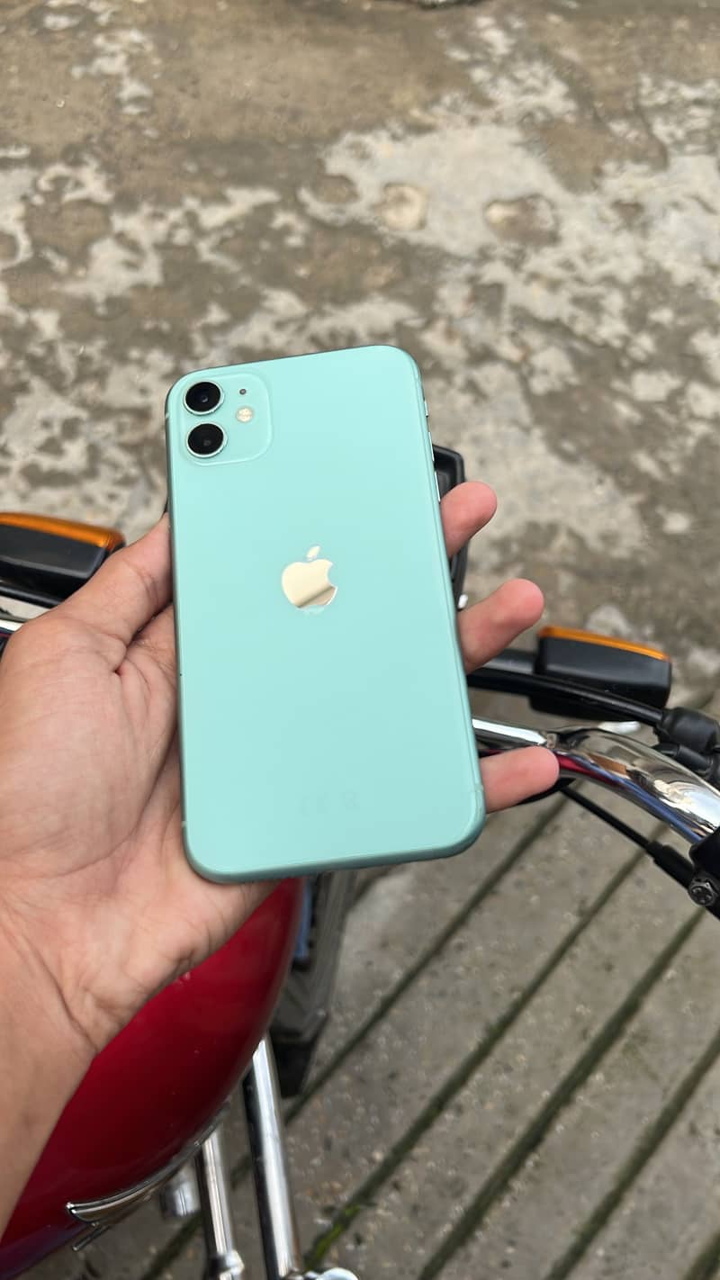 Apple iPhone 11 2