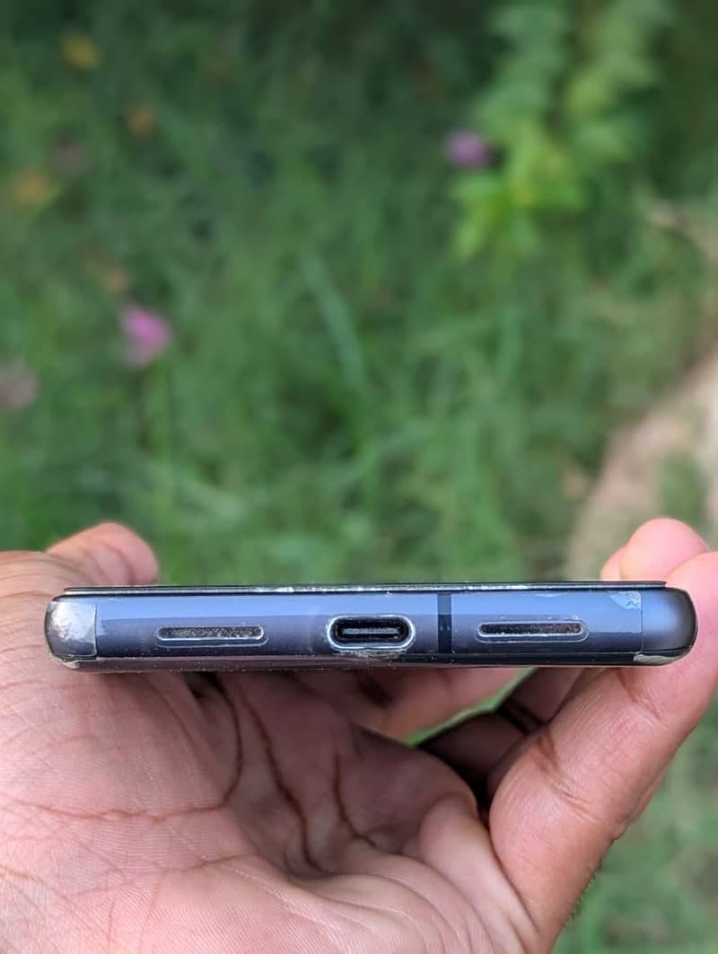 Google Pixel 7 5