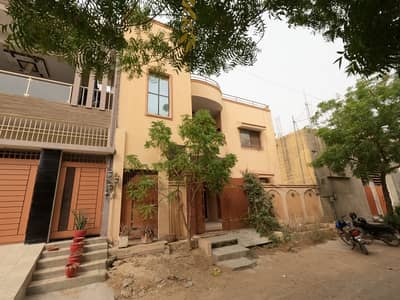 House Sized 240 Square Yards In Gulshan-E-Maymar - Sector T