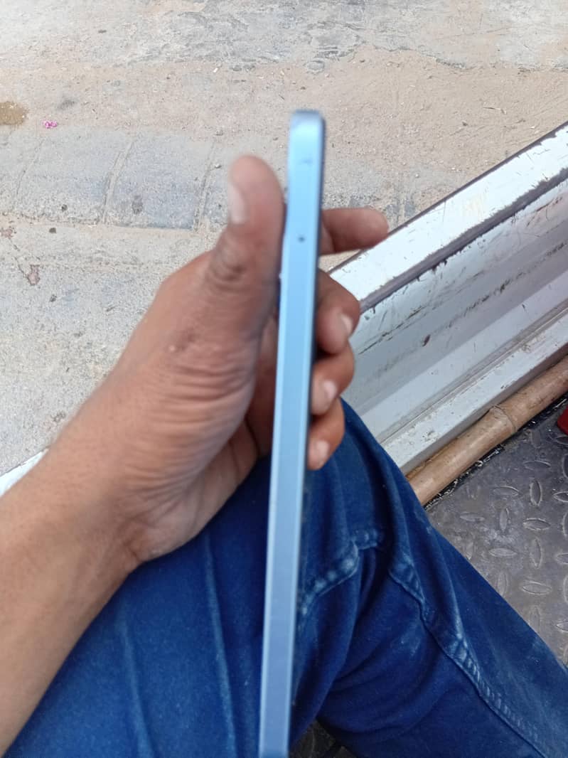 Realme Note 60 3