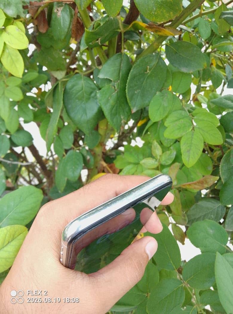 Apple iPhone X 7