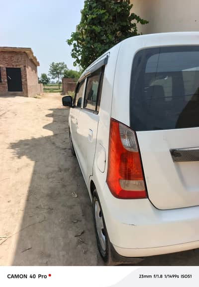 Suzuki Wagon R 2015