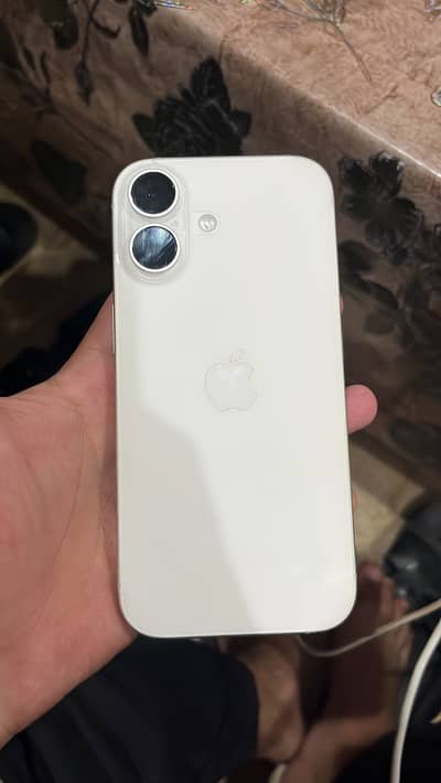 Apple iPhone 17
