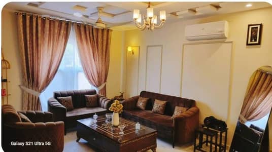 Sofa Set With Center Table and Accessories