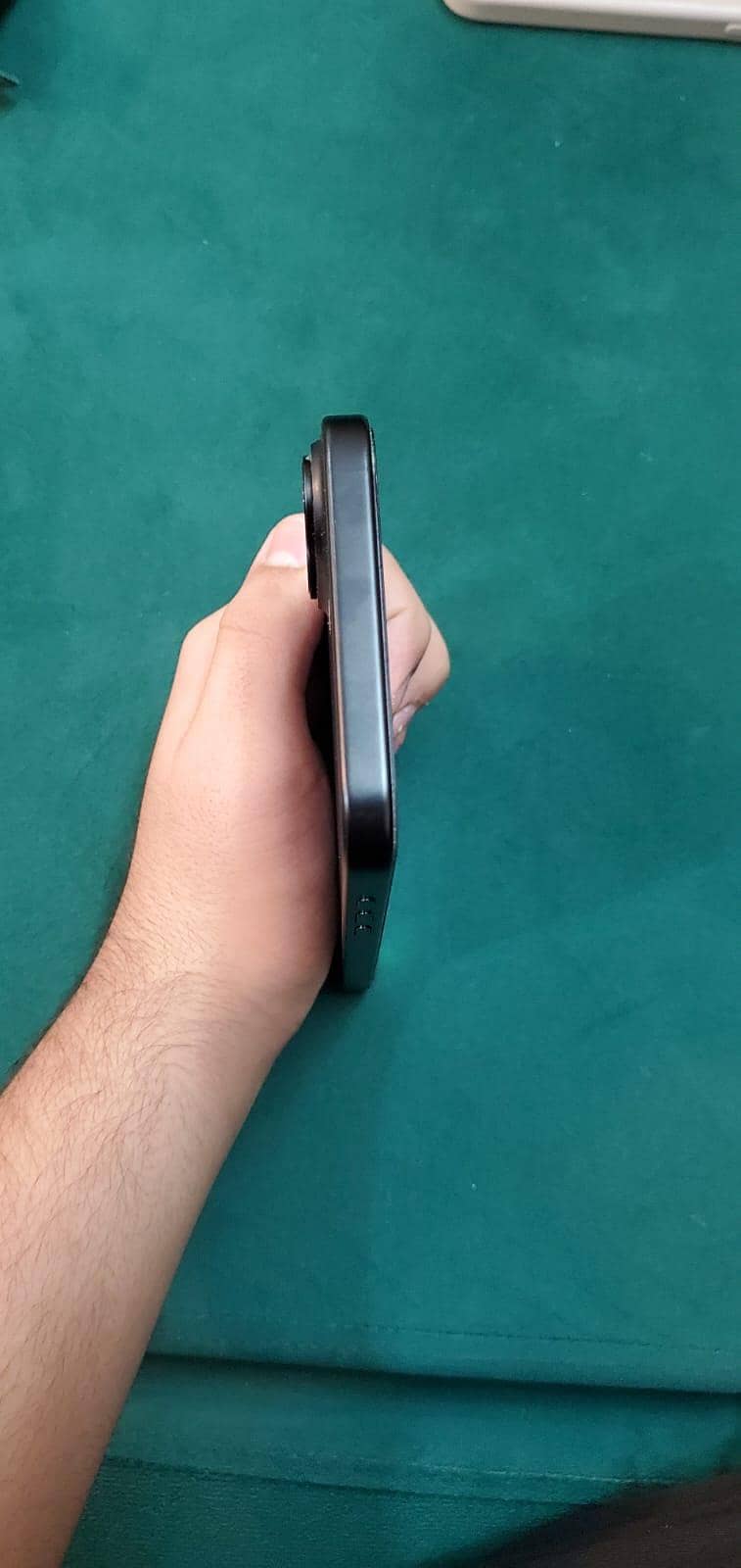 Apple iPhone 16 Plus 5