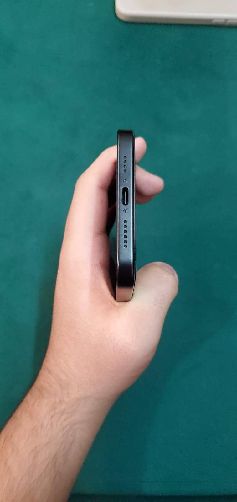 Apple iPhone 16 Plus 6