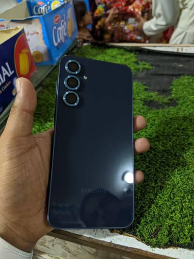 Samsung Mobile A35 5G condition 10 9.5 all okay mobile ha dabba