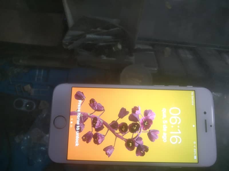 Apple iPhone 6 0