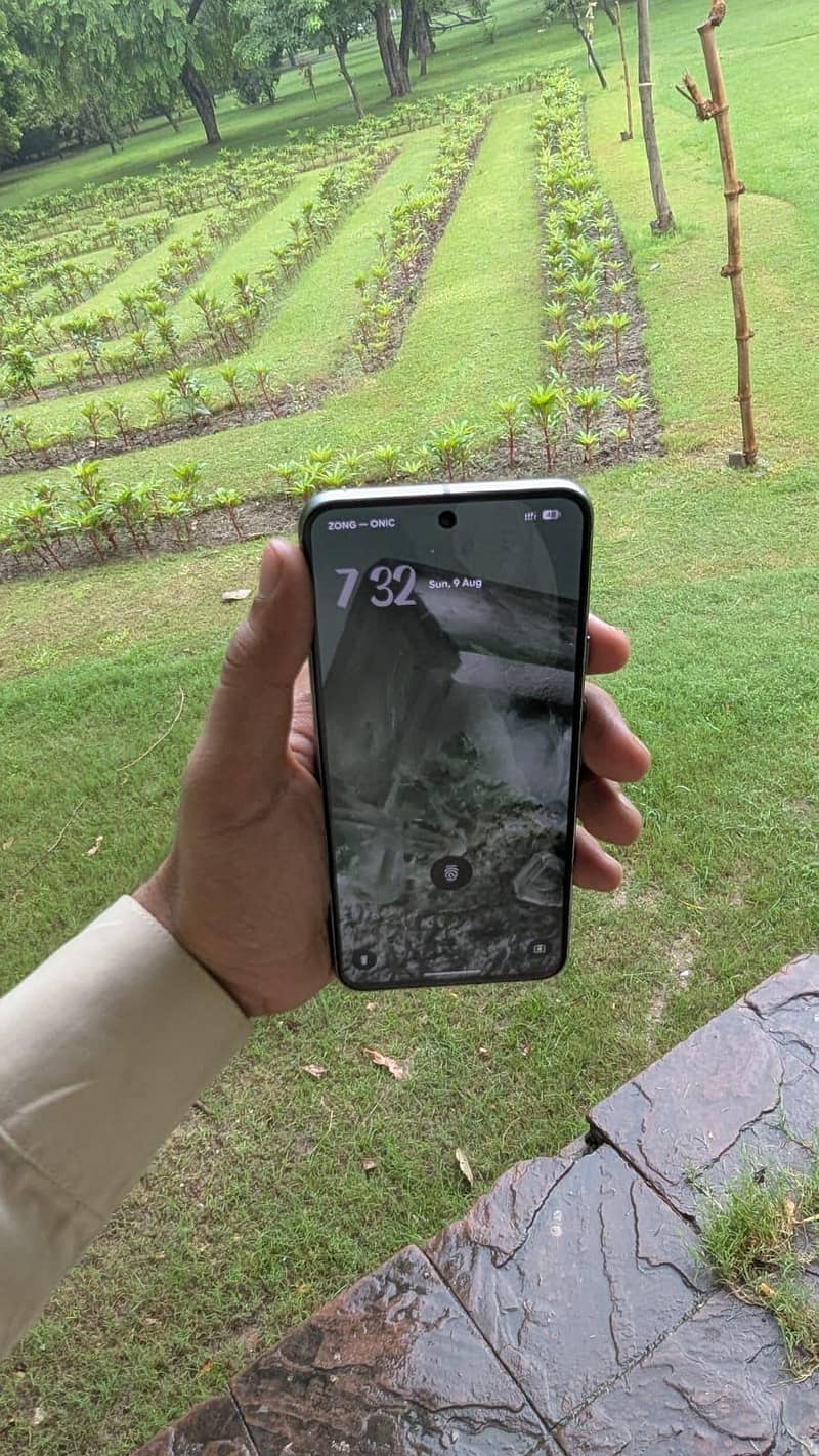 Google Pixel 8 1