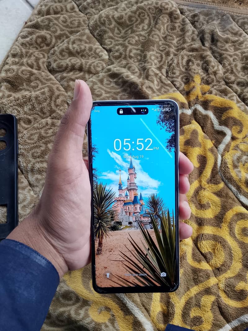 Itel S24 3