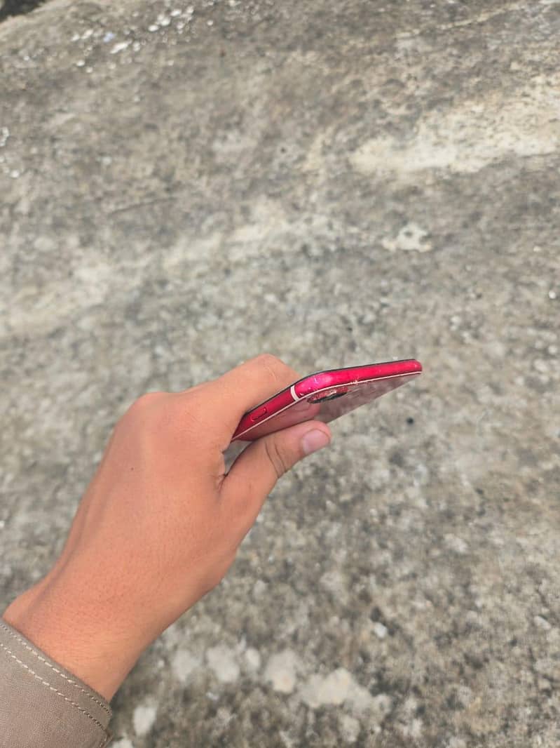 Apple iPhone 8 Plus 4