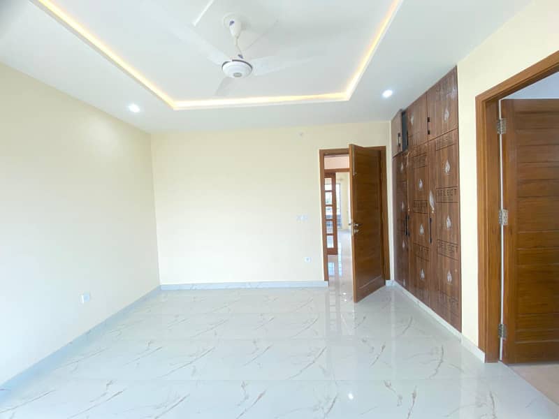 1 Kanal Upper Portion 2