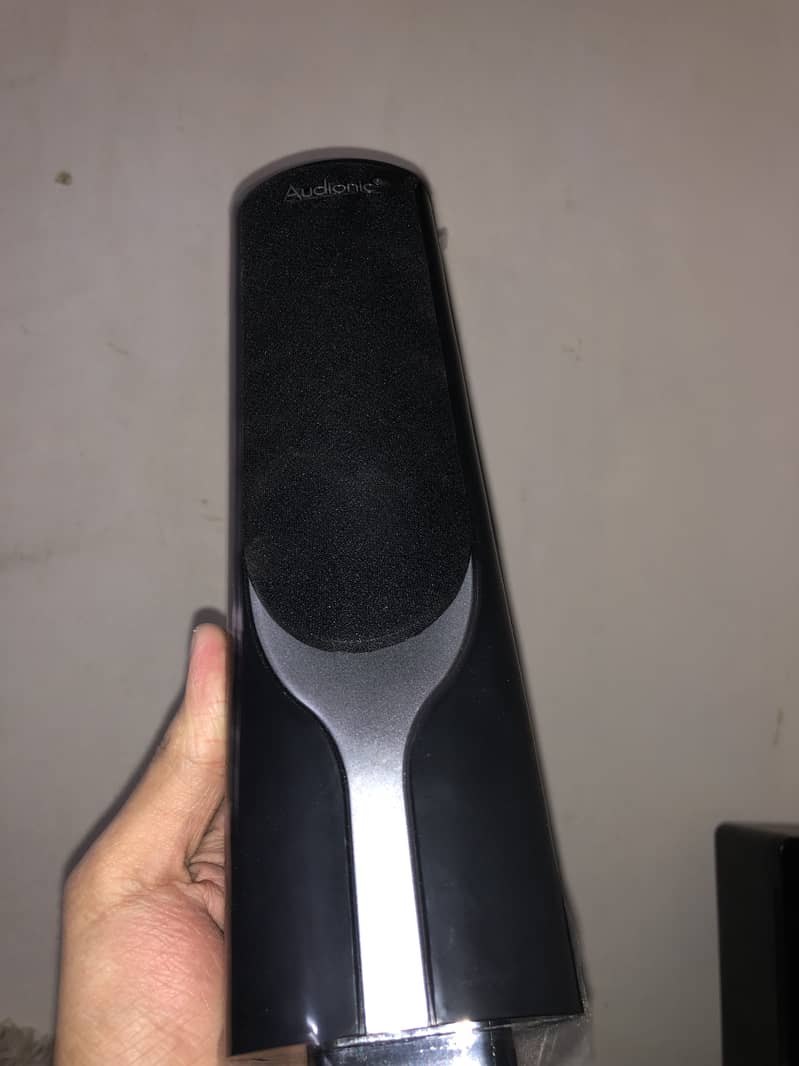 Only speaker 0