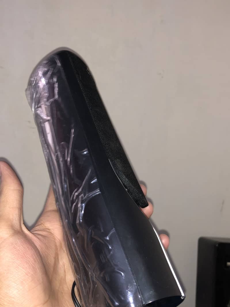 Only speaker 1