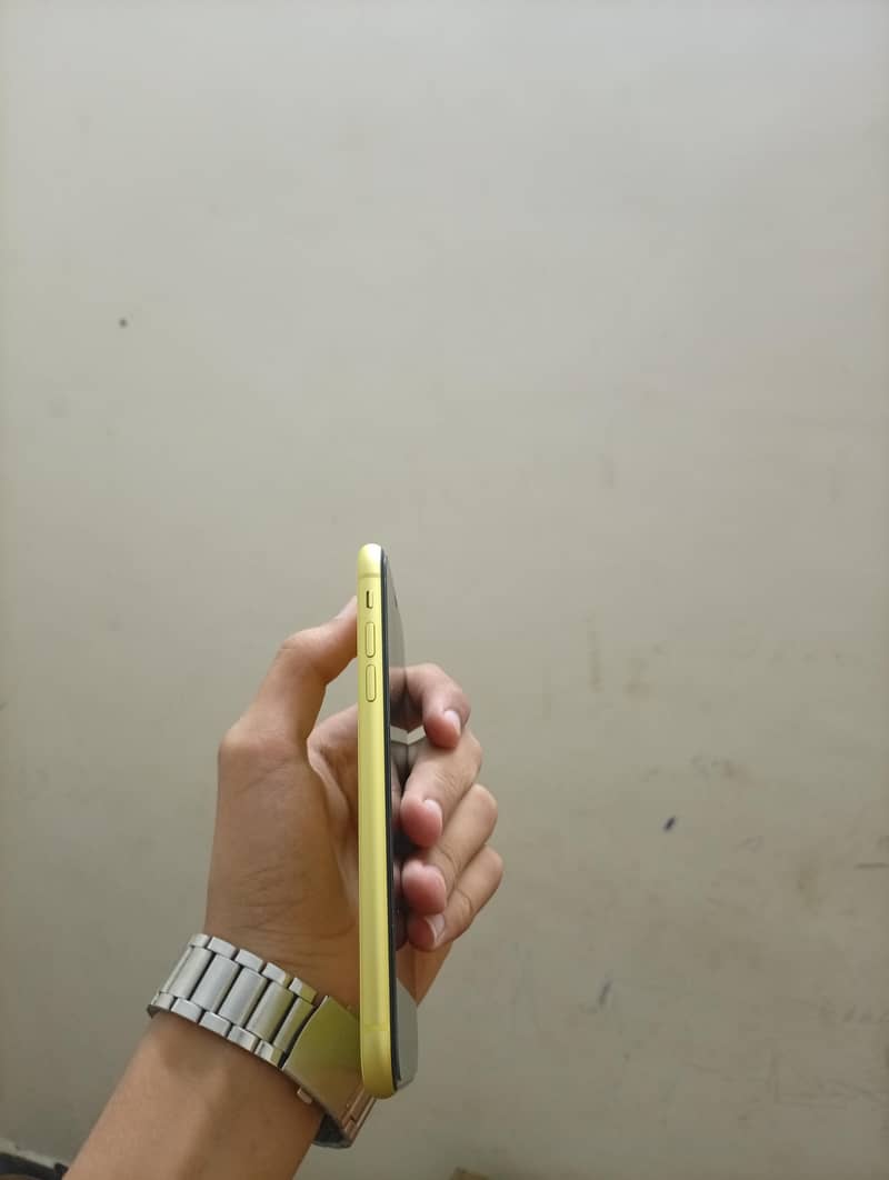 Apple iPhone 11 1