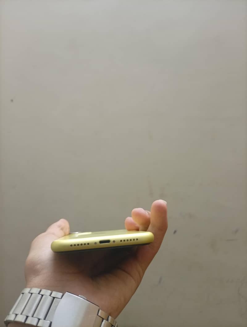 Apple iPhone 11 2