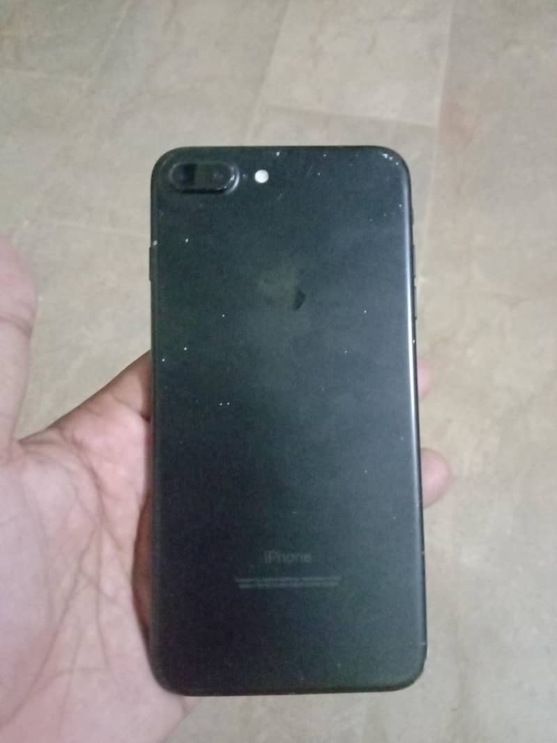 Apple iPhone 7 Plus 0
