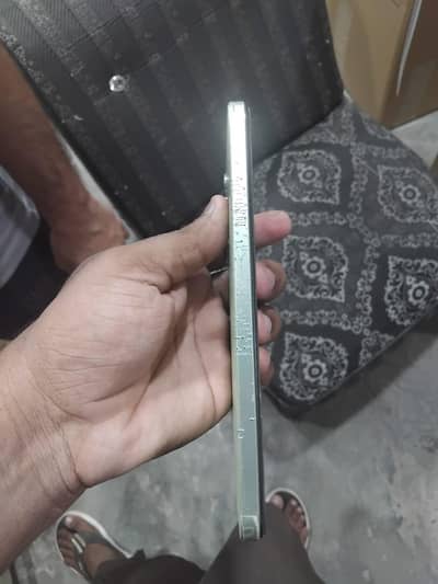 Vivo Y100