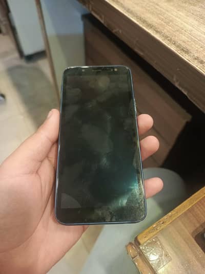 Samsung Mobile J6