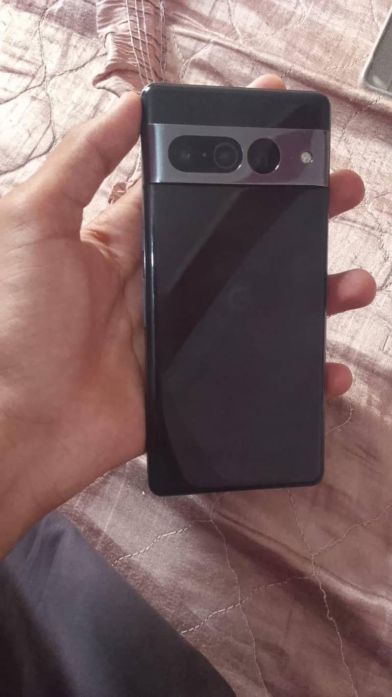Google Pixel 7 Pro 0
