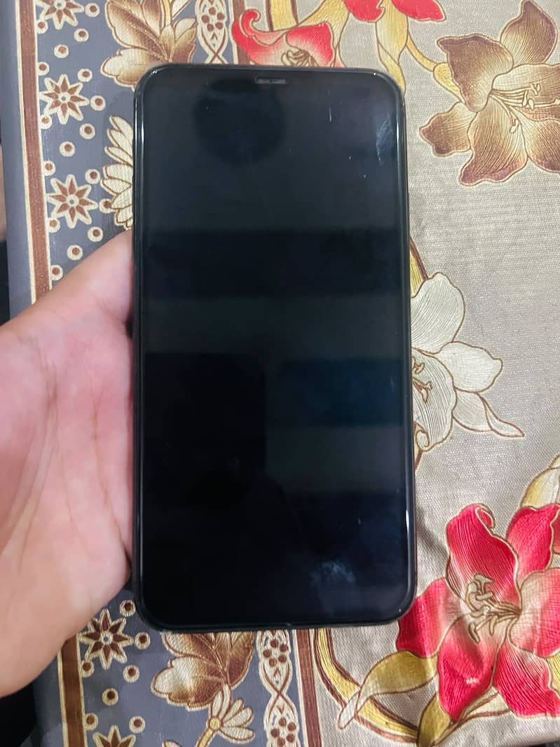 Apple iPhone 11 Pro Max 5