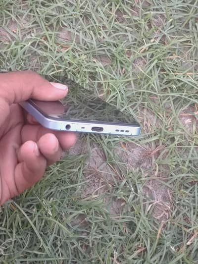 OPPO A18