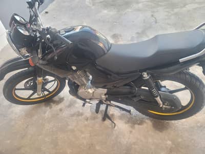 YBR 125G