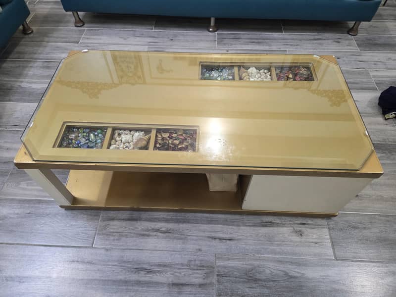 Center Table 0