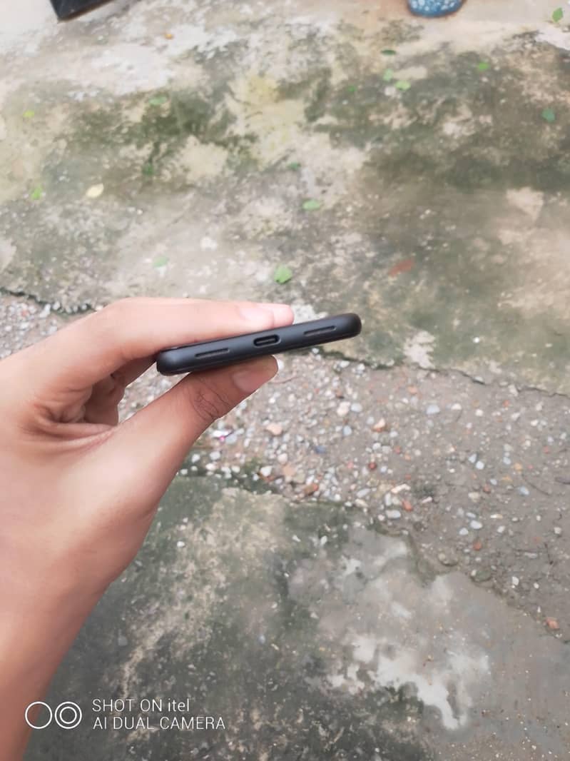 Google Pixel 4 11