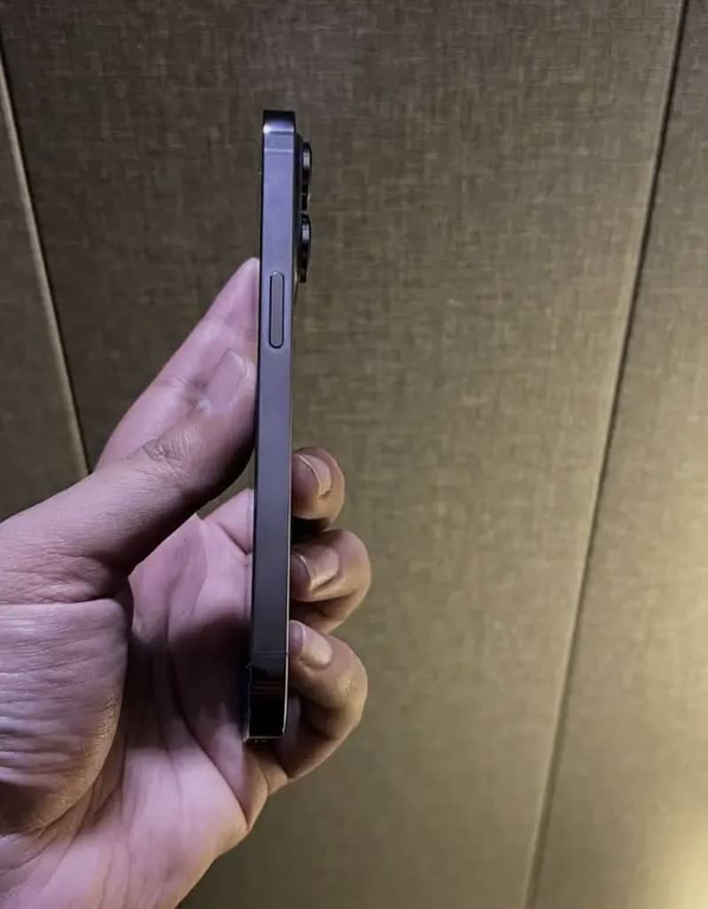 Apple iPhone 14 Pro 4