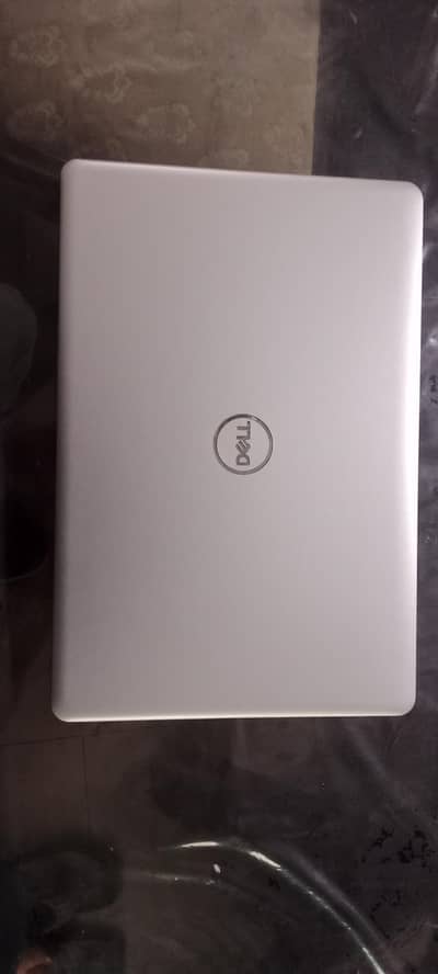 Dell Inspiron 5584 laptop