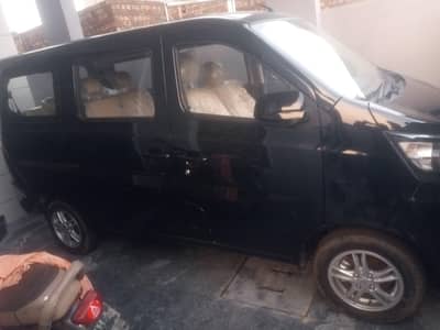 changan karvan available for Rent 7 seater