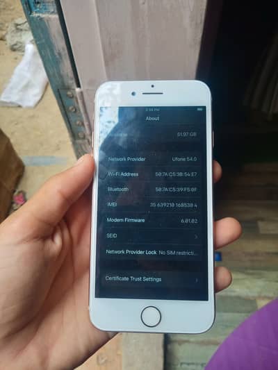 Apple iPhone 8 ( Exchange Possible)