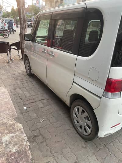 Daihatsu Tanto 2012/2015