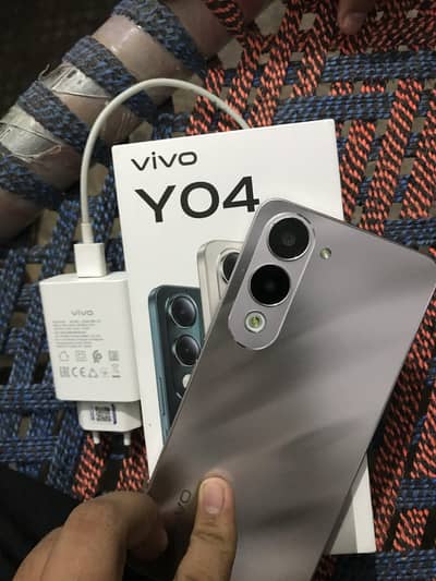 Vivo Y04 10 by 10 watsap number 03323962021 full lush