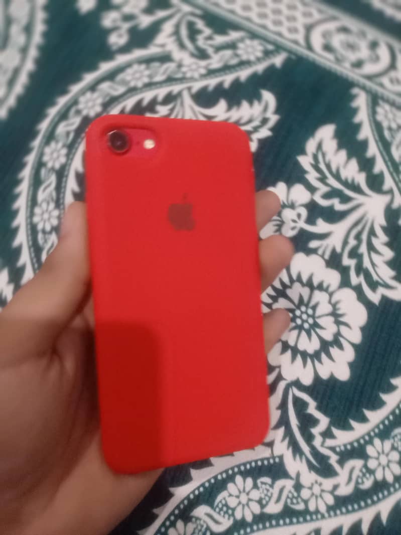 Apple iPhone 7 6