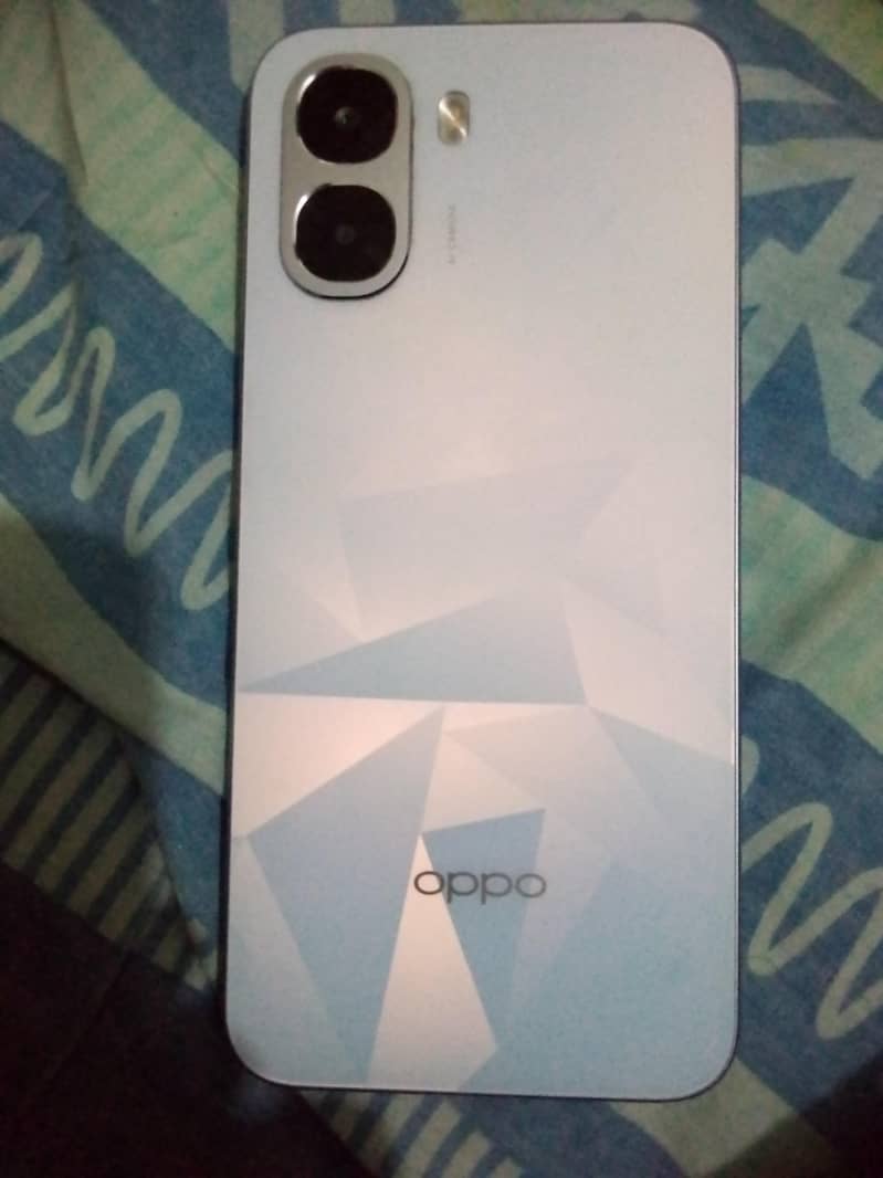 OPPO A6k 3