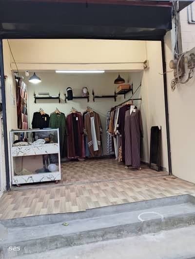 100 Square Feet Shop Is Available For rent In Gulistan-e-Jauhar - Block 15