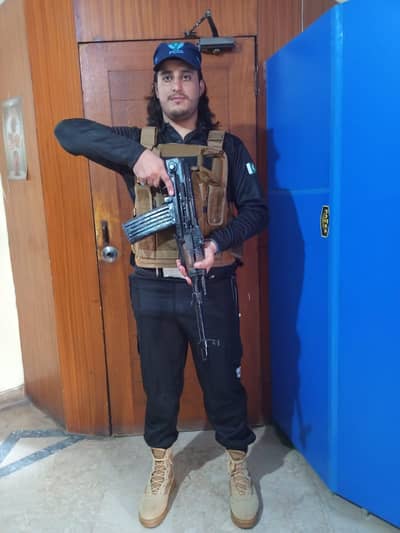Armoured Guard Security services / Security Guard / Security Services