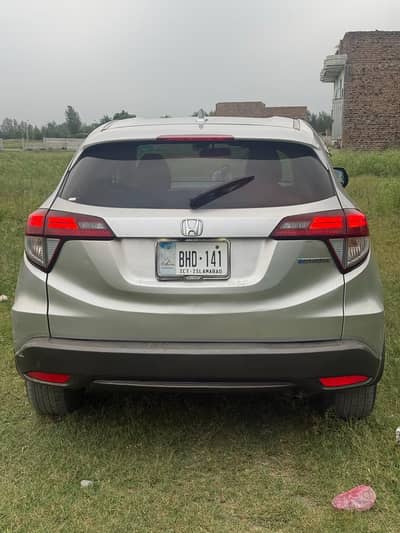 Honda Vezel 2015