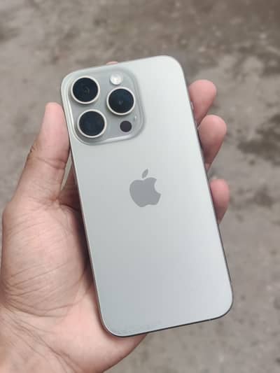 Apple iPhone 15 Pro
