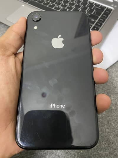 Apple iPhone XR
